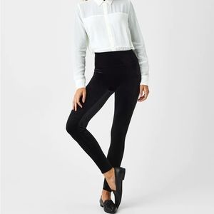 Spanx Women’s Black Velvet Leggings Large